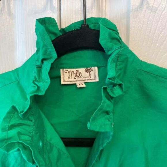 Millie Resort & Travel Kelly Green Vanessa Top - Picture 2 of 3